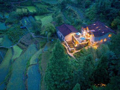 跑赢“黄金4分钟” 江西6所高校、6大风景区获赠30台AED